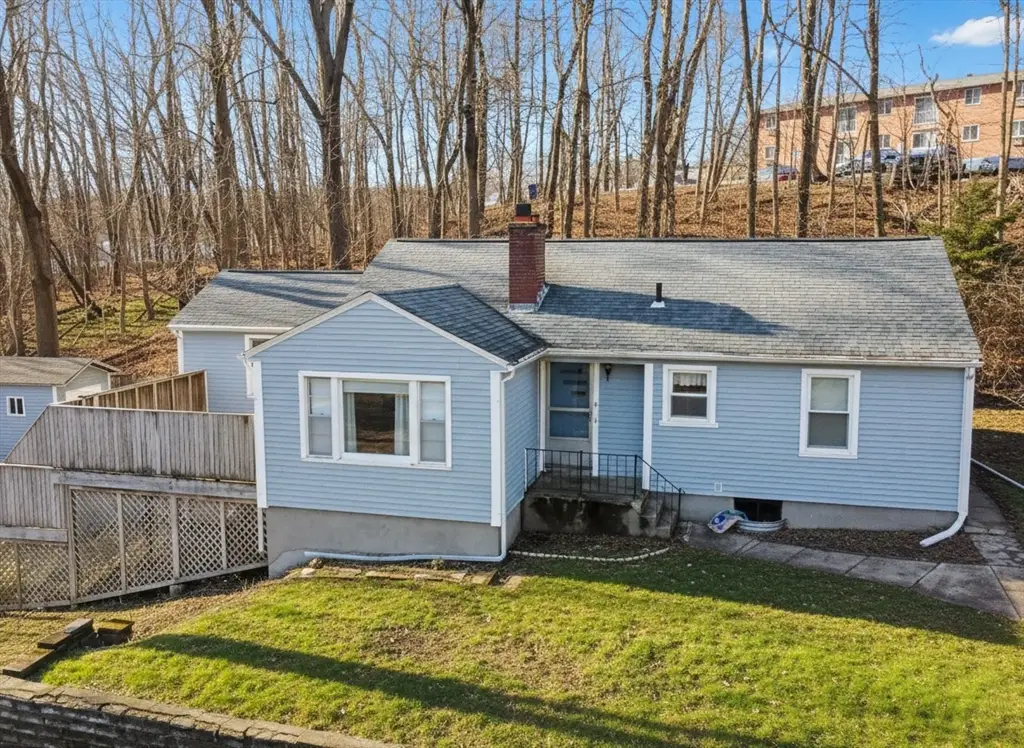 6 Roald St, Worcester, MA 01605 - Image #1