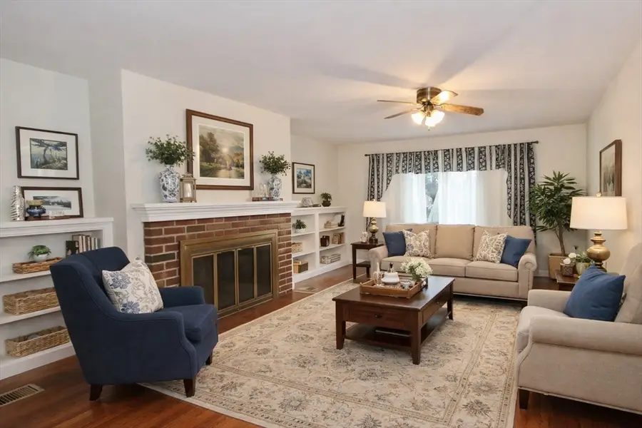 6 Roald St, Worcester, MA 01605 - Image #2