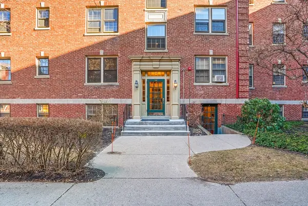 56 Elm St #2, Worcester, MA 01609