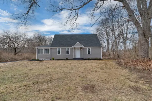 336 Allen Ave, North Attleboro, MA 02760