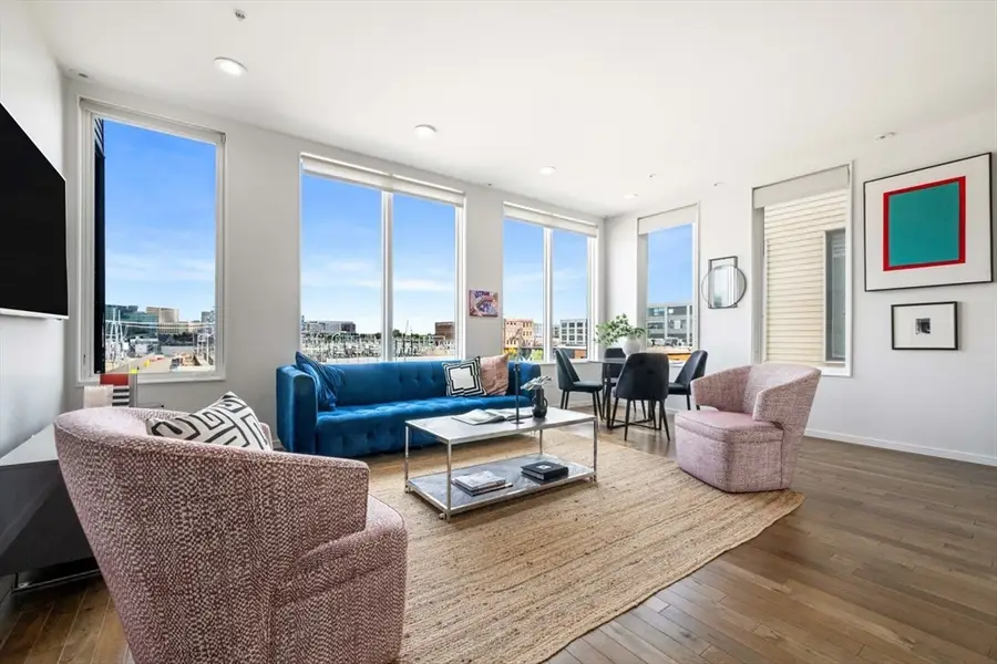 525 E. First St #5, Boston, MA 02127 - Image #2