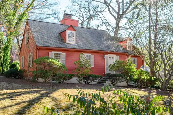 57 Columbine Rd, Milton, MA 02186