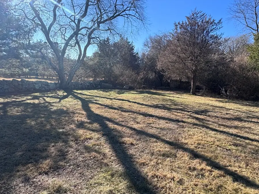 1371 Drift Rd, Westport, MA 02790 - Image #2