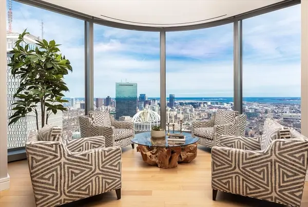 1 Dalton St #5402, Boston, MA 02115