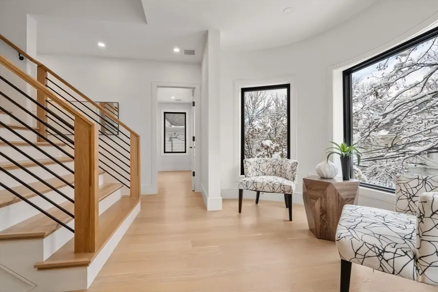 116 Thorndike St #2, Brookline, MA 02446 - Image #2