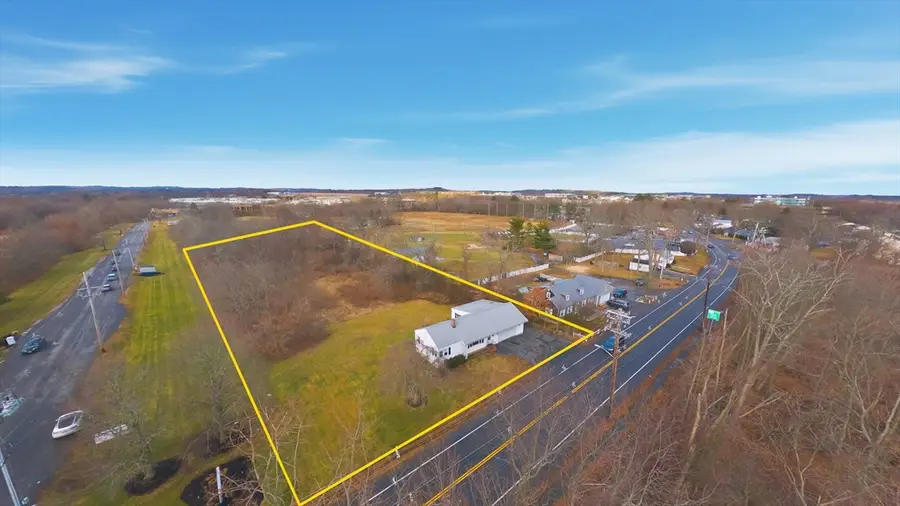 198 Conant St, Danvers, MA 01923 - Image #2