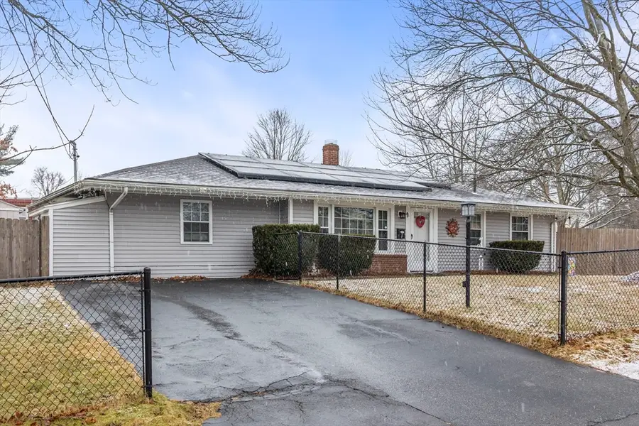 5 Debbie Rd, Brockton, MA 02302 - Image #2
