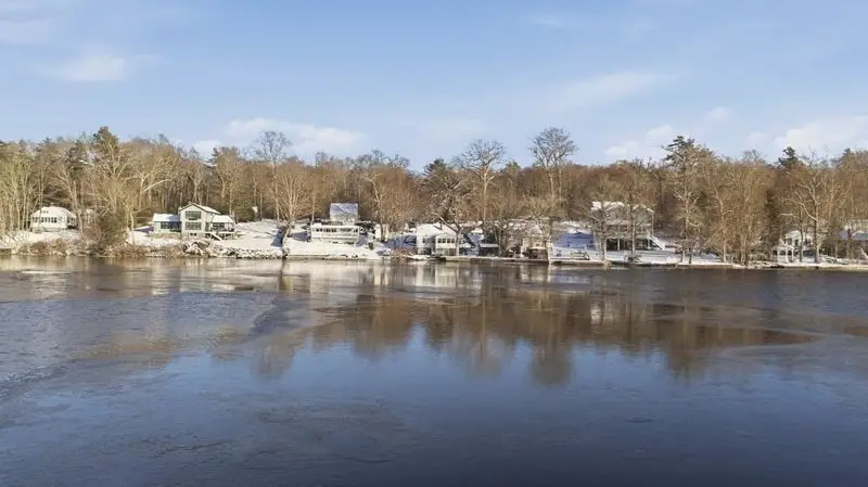 131 Hemlock Shore Road, Lakeville, MA 02347 - Image #3