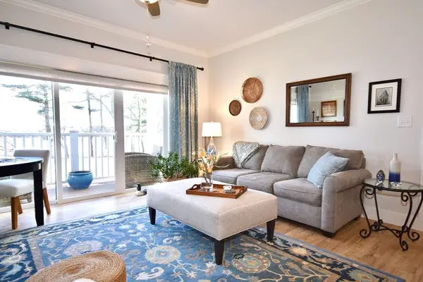 57 Long Point Rd. #104, Lakeville, MA 02347