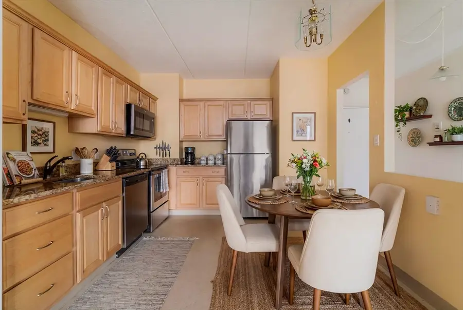 80 N Warren St #31, Woburn, MA 01801 - Image #2