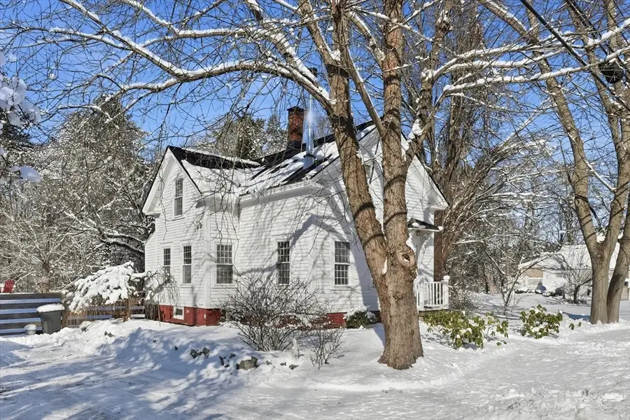 9 Elmwood St, Salisbury, MA 01952 - Image #3