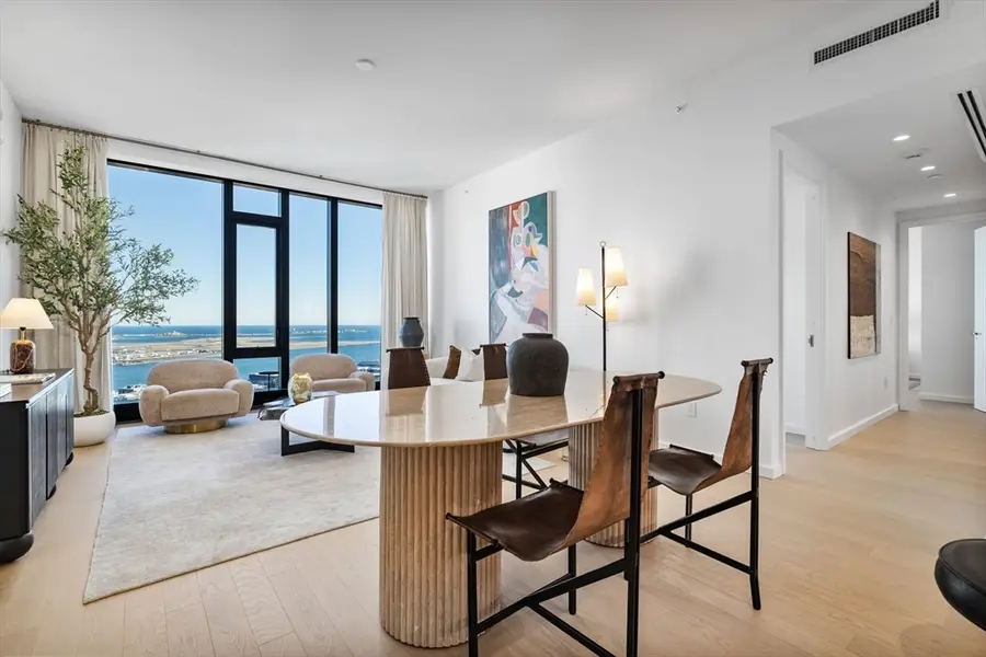 682 Atlantic Ave #39L, Boston, MA 02111 - Image #2