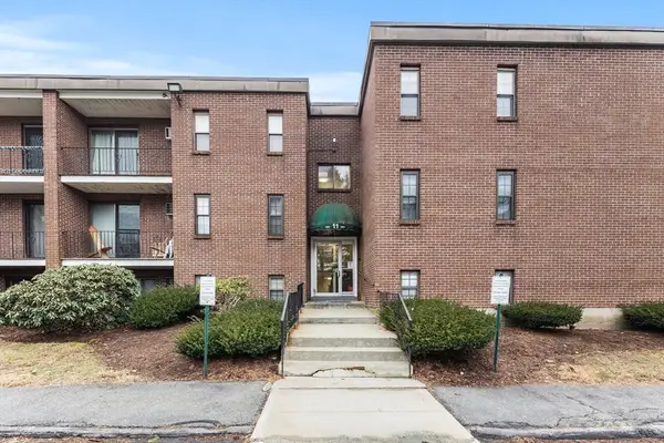11 Riverside Ave #111, Danvers, MA 01923