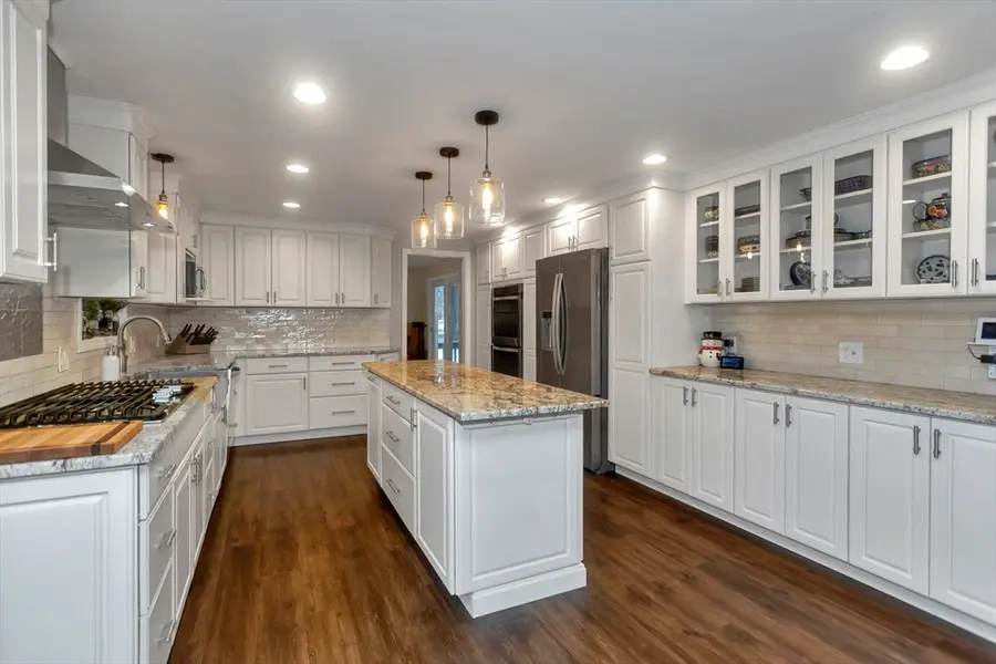 10 Beauregard Terrace, West Springfield, MA 01089 - Image #2