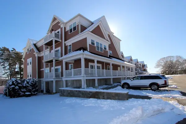 57 Long Point Road #208, Lakeville, MA 02347