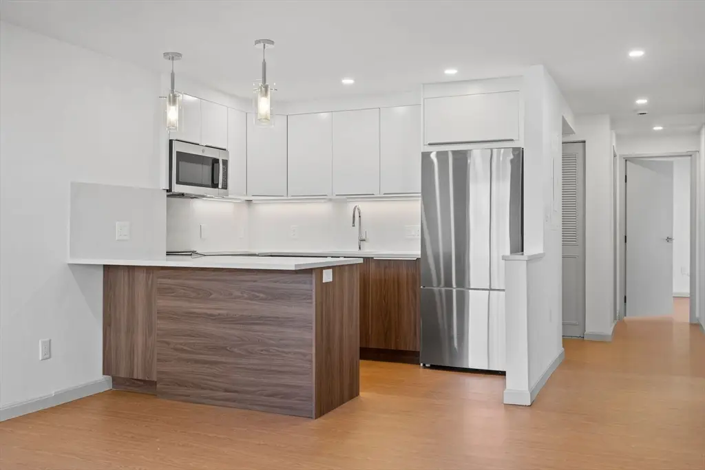 1243 Beacon Street #5A, Brookline, MA 02446 - Image #1