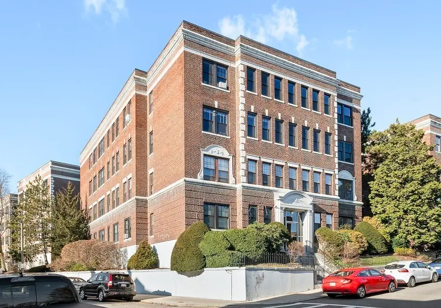 4 Chiswick #34, Boston, MA 02135 - Image #2