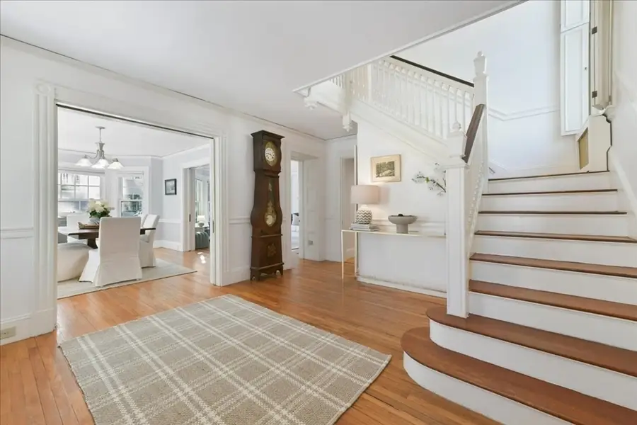 28 Devens St, Concord, MA 01742 - Image #3