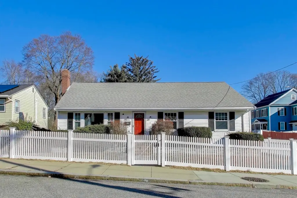 76 Dale St, Boston, MA 02131 - Image #1