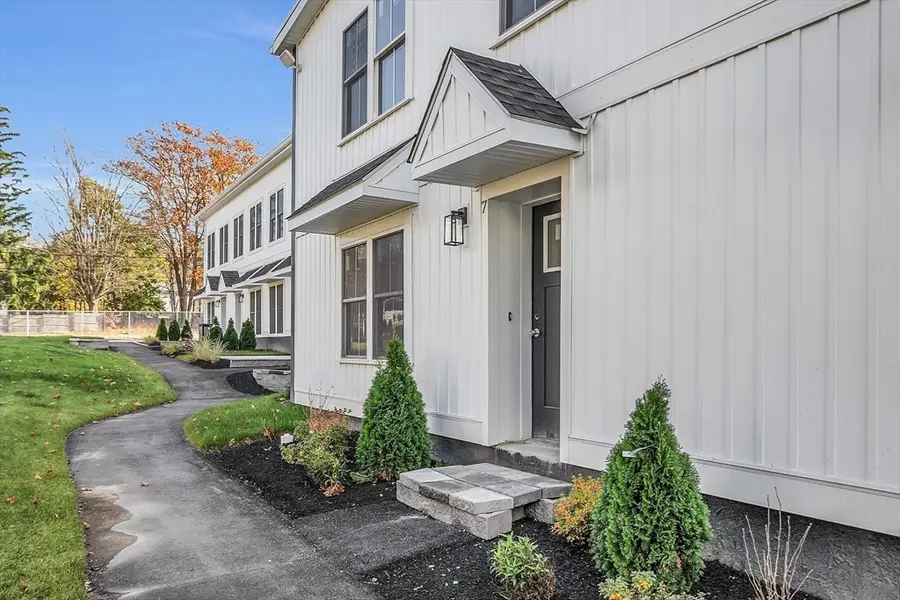 50 Frankfort St #7, Fitchburg, MA 01420 - Image #3