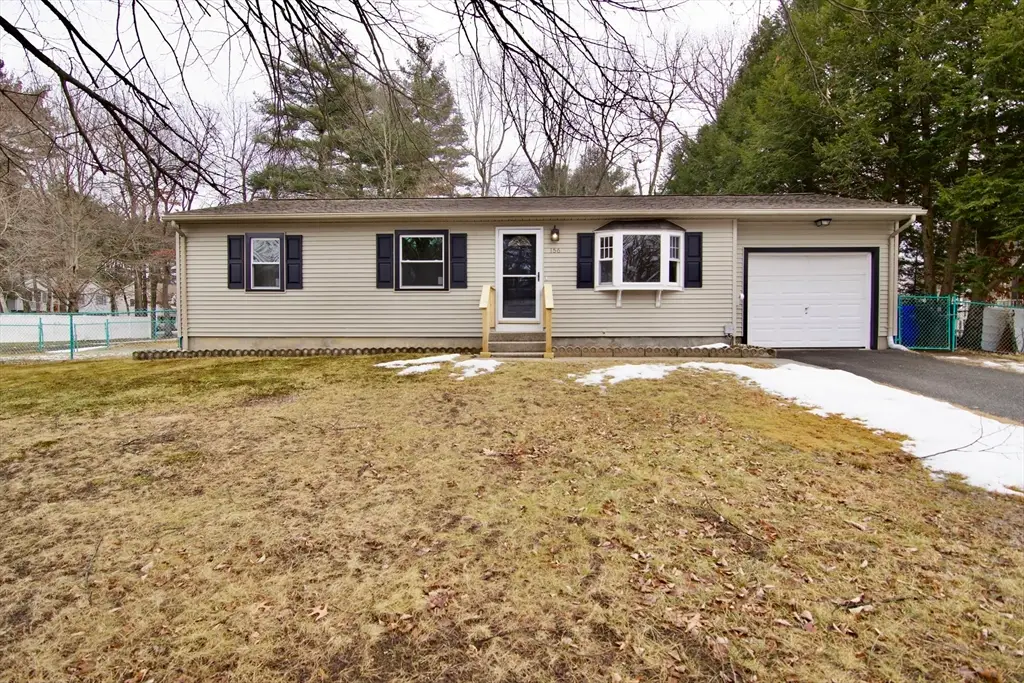 156 Saffron Cir, Springfield, MA 01129 - Image #1