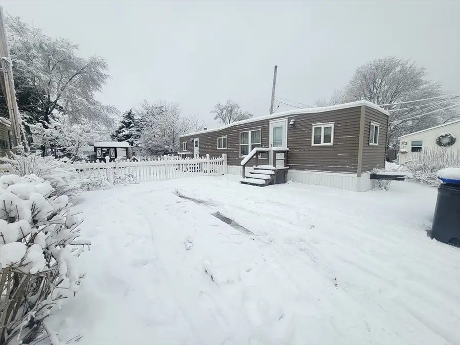 19 Abbey Ln, Taunton, MA 02780 - Image #2