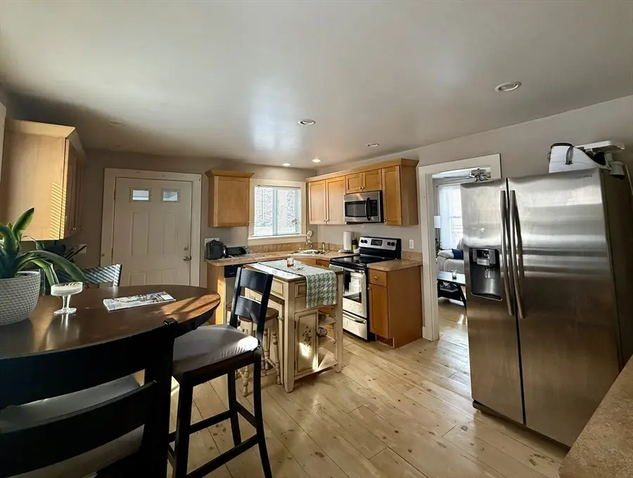 7 Bridge Street, Lakeville, MA 02347 - Image #3