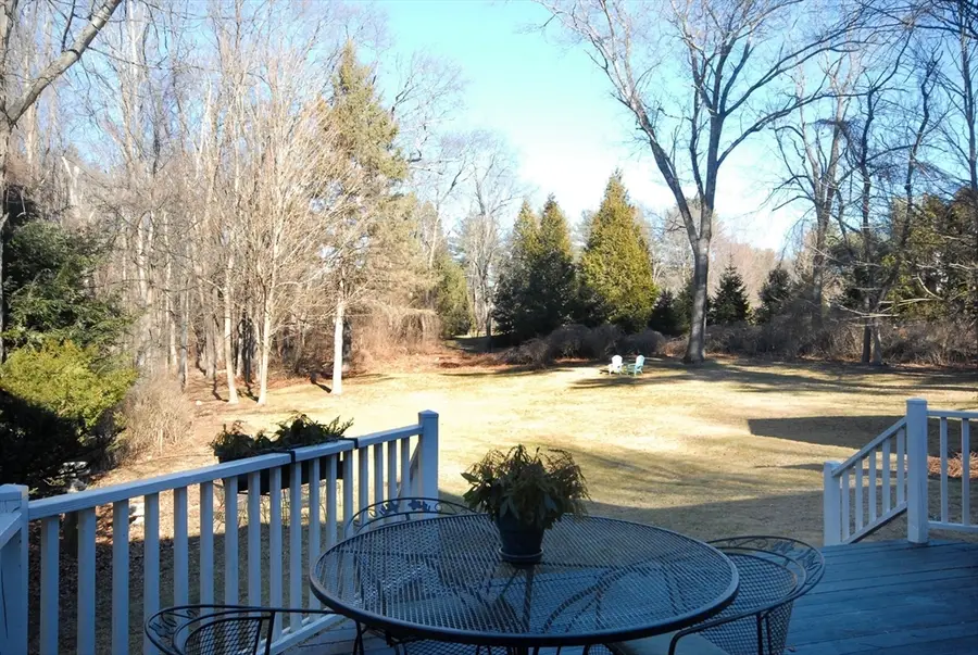 90 Barretts Mill Rd, Concord, MA 01742 - Image #3