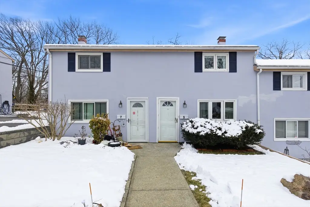 5 Lewis Farm Rd #5, Dedham, MA 02026 - Image #1