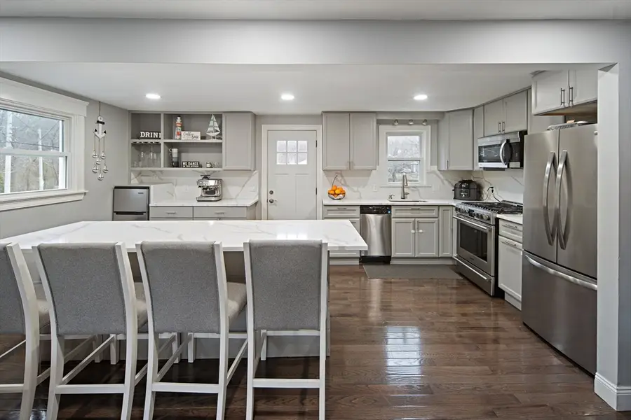 2 Finch Lane, Gloucester, MA 01930 - Image #3