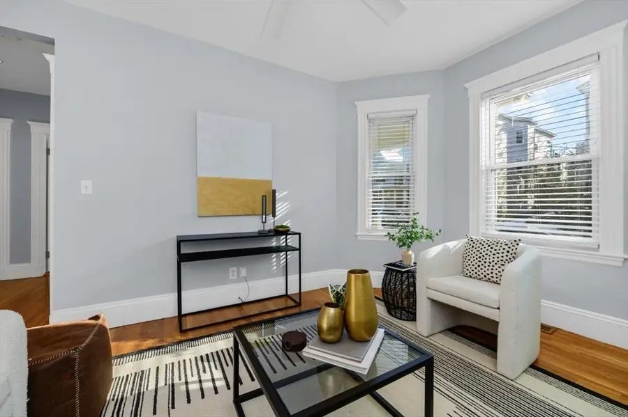 19 Howes Street #1, Boston, MA 02125 - Image #3