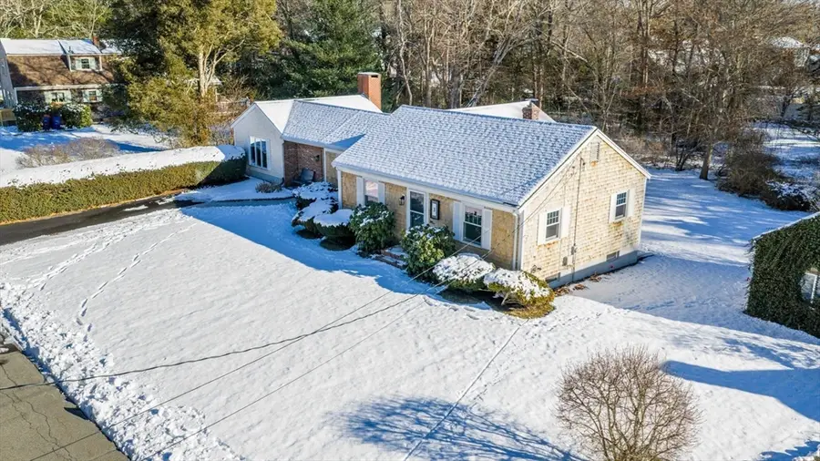 3 Rock St, Mattapoisett, MA 02739 - Image #2