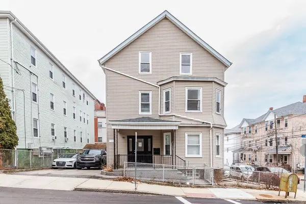 271 Mulberry St, Fall River, MA 02721