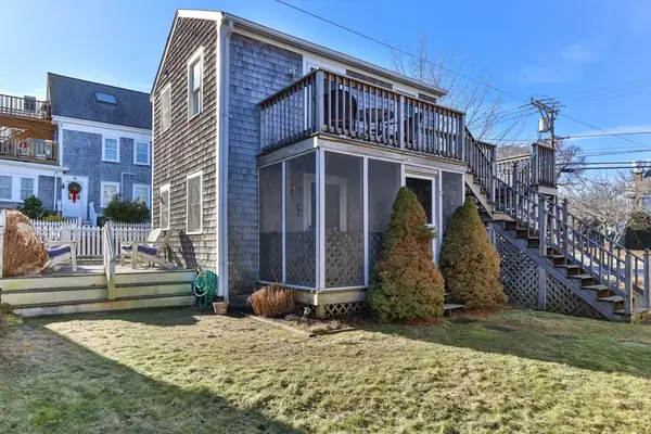 49 Bradford St #9, Provincetown, MA 02657