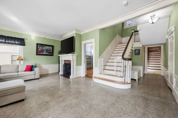 6 Rock St., Middleboro, MA 02346