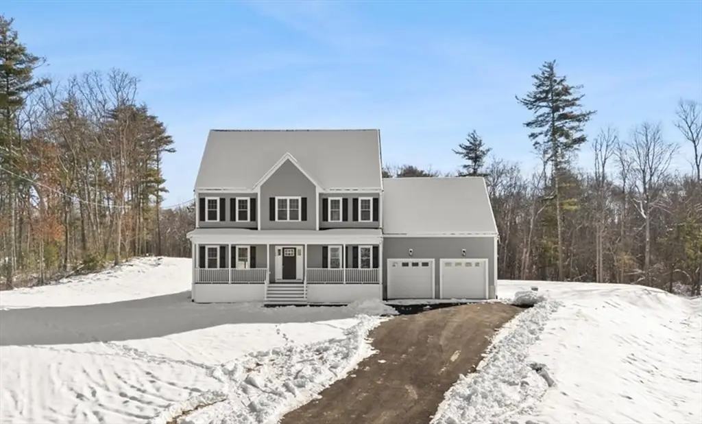 168 Run Brook Circle, Taunton, MA 02780 - Image #1