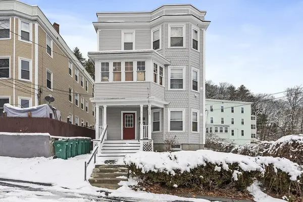 21 Read St, Fitchburg, MA 01420