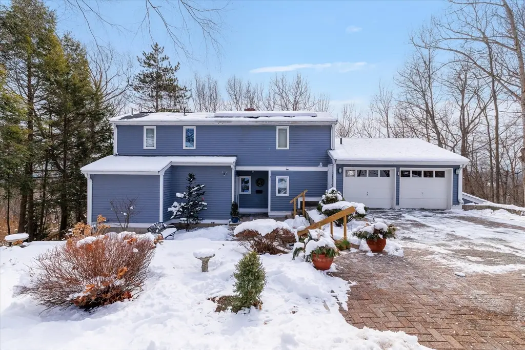 40 Hillcrest Ave, Worcester, MA 01602 - Image #1