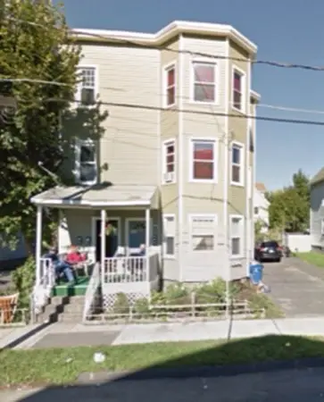 20 Sprague St, West Springfield, MA 01089