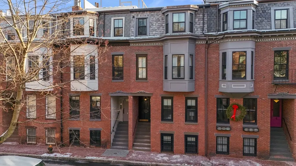 5 Dartmouth Pl, Boston, MA 02116 - Image #1