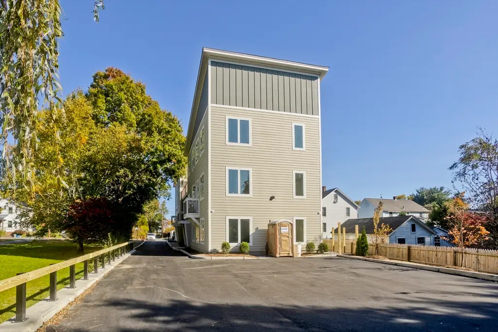 107 Williams St, Northampton, MA 01060 - Image #1