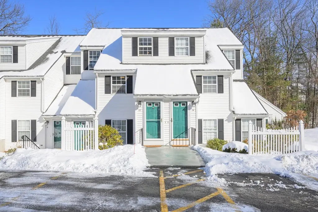12 Gates Crossing #12, Leominster, MA 01453 - Image #1