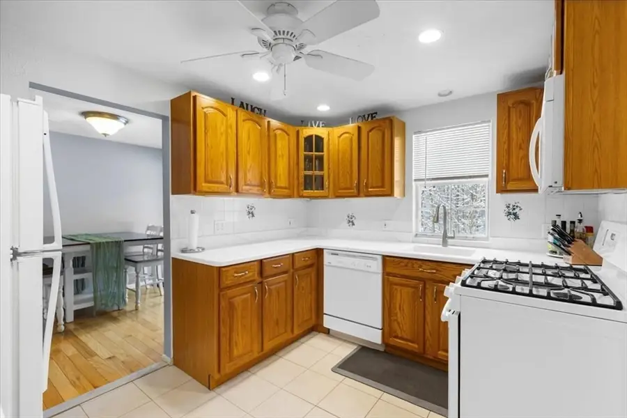 104 Newcomb St. #E, Norton, MA 02766 - Image #3