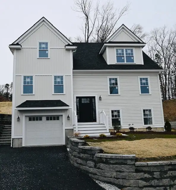9 Sylvan Hill Crossing, Haverhill, MA 01830