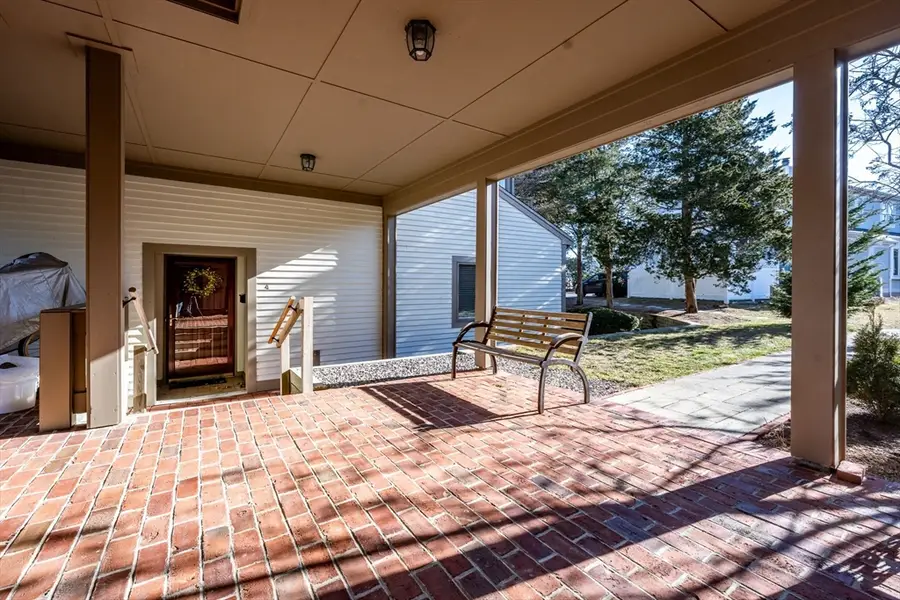 39 Blossom Ave #4, Osterville, MA 02655 - Image #3