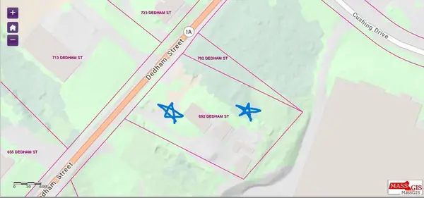 692 Dedham St, Wrentham, MA 02093