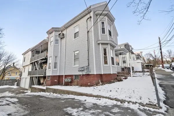 34 Putnam St, Somerville, MA 02143