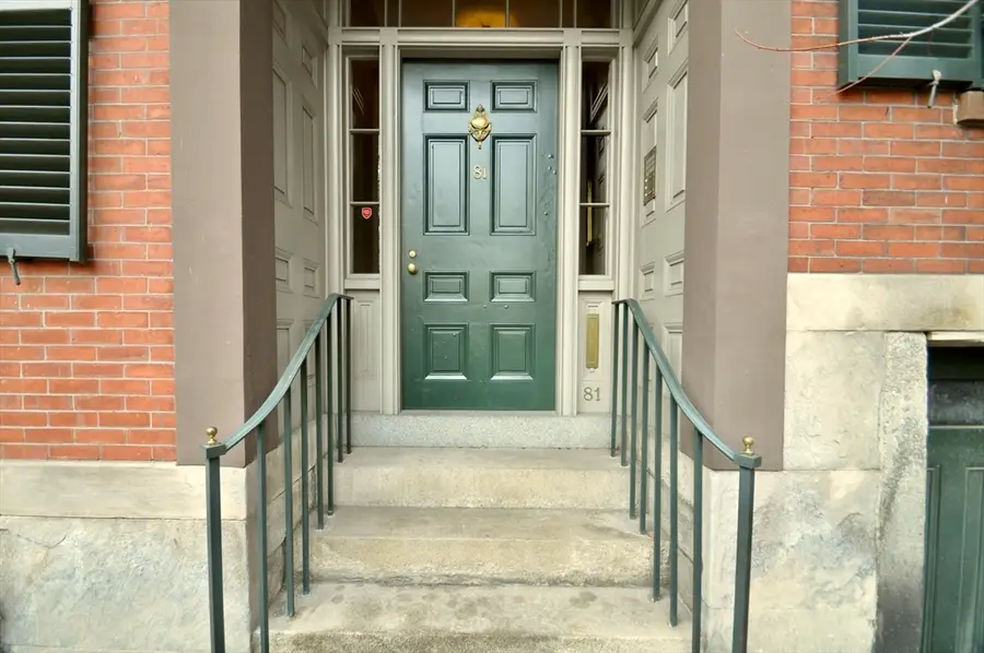 81 Pinckney St, Boston, MA 02114 - Image #2