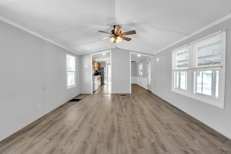 222 Park Circle, Sturbridge, MA 01566 - Image #3