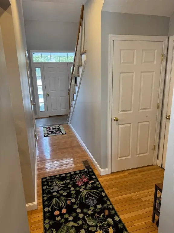 6 Kingson Lane #2, Medway, MA 02053 - Image #2